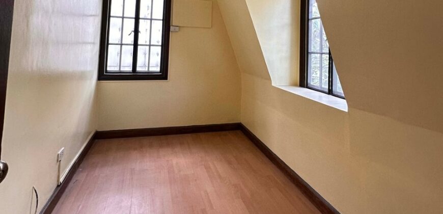 House and lot for Sale in Greenview Executive Village Quezon City