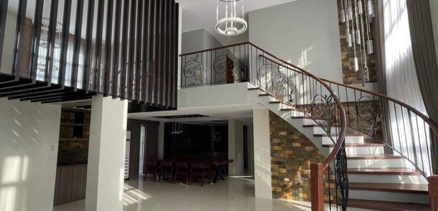 Newly Built House and Lot For Sale in Twin Lakes Tagaytay