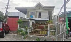 House and Lot for Sale in West Fairview