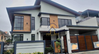 Brandnew House and Lot For Sale in Geneva Garden Neopolitan VII Subd. Quezon City