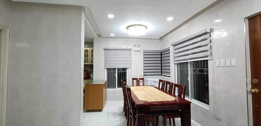 HOUSE AND LOT FOR SALE IN SAMPALOC MANILA (BUNGALOW TYPE)