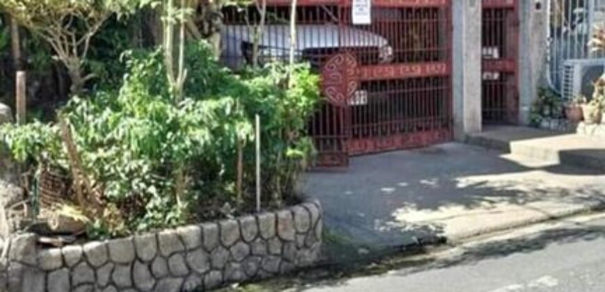HOUSE AND LOT FOR SALE IN DAHLIA FAIRVIEW QUEZON CITY