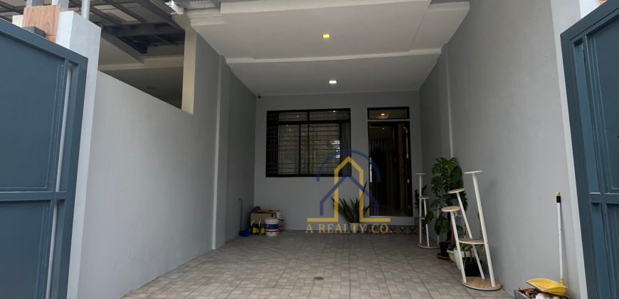 Townhouse for Sale in Tandang Sora, QC
