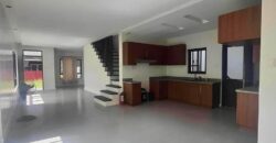 House and Lot For Sale In Greenview Executive Village, West Fairview, Quezon City