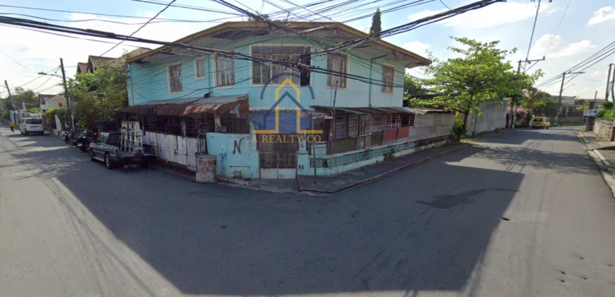 Corner Lot with old House for Sale in Caridad, Cavite City