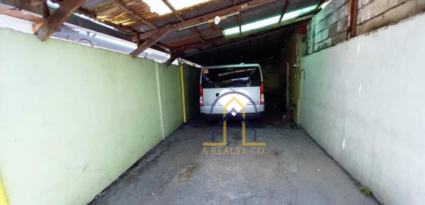 Lot for Sale with Old house in Tandang Sora, Quezon City