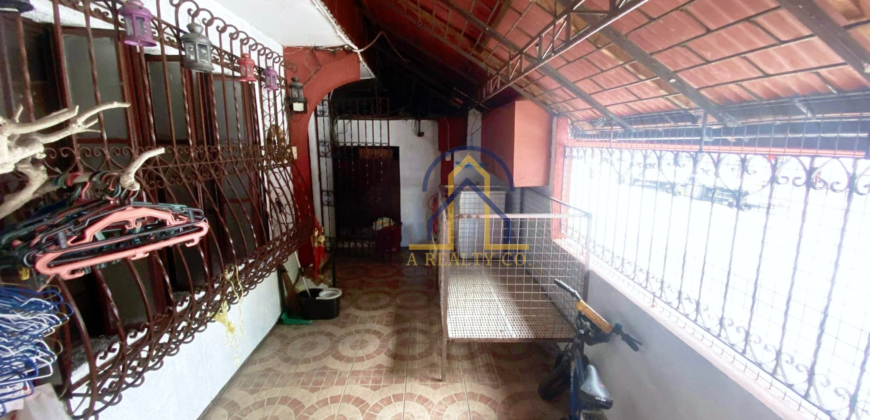 Residential Commercial Lot with Old House For Sale in Makati City