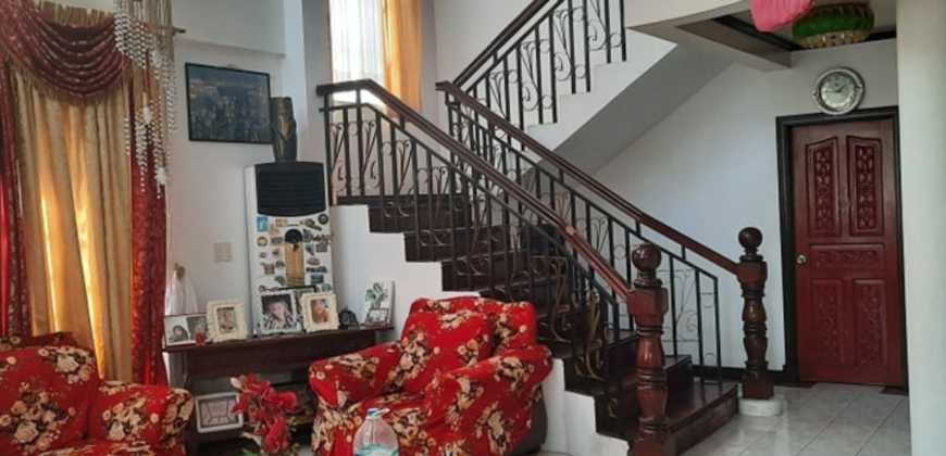 3 Storey House and Lot for Sale in Greenview Executive Village, Fairview, Quezon City