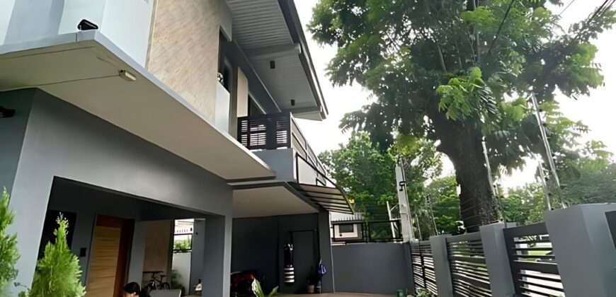 House and Lot For Sale in Casa Milan, Fairview, Quezon City