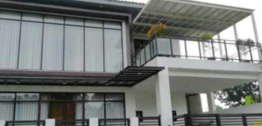 Fully furnished House and Lot Tropical Design for Sale in Villa Vienna Neopolitan, Fairview, Quezon City