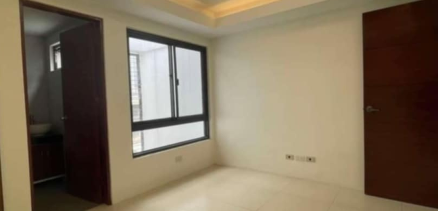 Brand new 4 Storey Townhouse for Sale in Kamuning, Quezon City