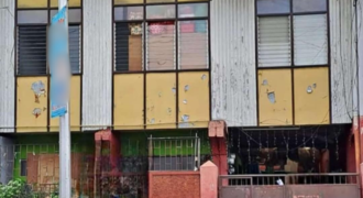 Lot for Sale with Old Apartment House in Commercial Area in Kamuning, Quezon City