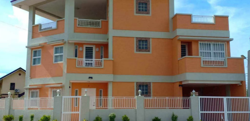 3 Storey House and Lot with roofdeck for Sale in Northfields Executive Village, Look 1st, Malolos, Bulacan