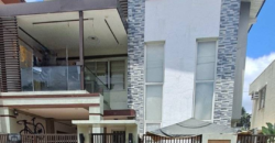 3 Storey House and Lot For Sale in Greenview Executive Village, West Fairview, Quezon City