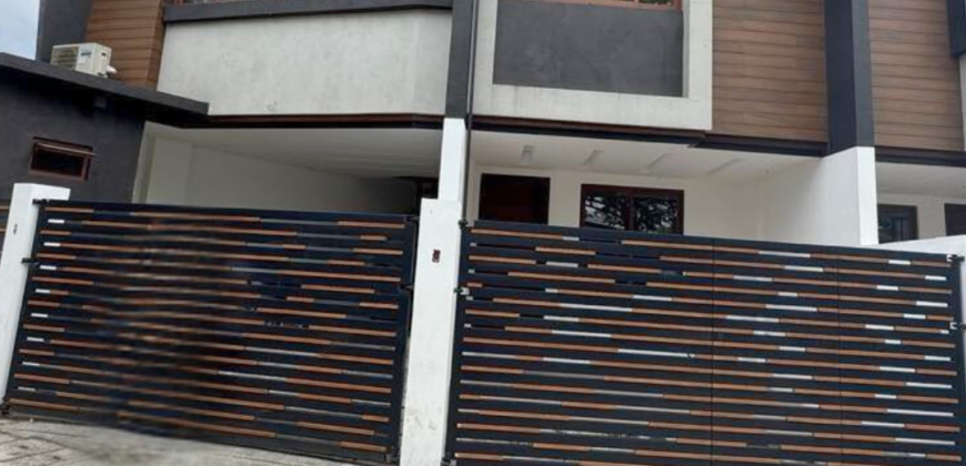 Townhouse [Unit B] for Sale in Valenzuela