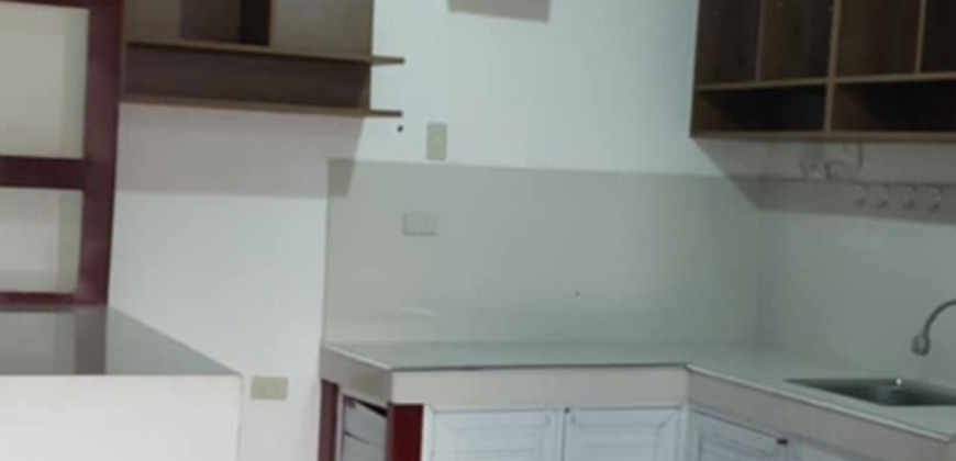 House and Lot for Sale in Sampaloc, Manila