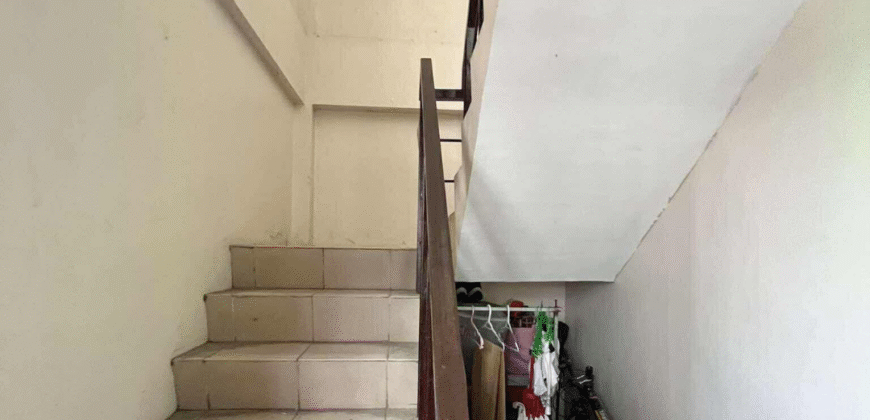 Income Generating Apartment Commercial Property for Sale in Sta. Ana, Manila