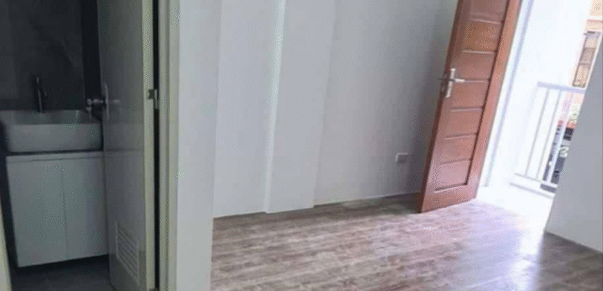 2 Storey Duplex Townhouse For Sale In Greenview Executive Village, West Fairview, Quezon City