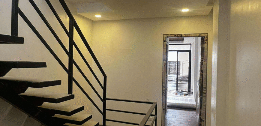 3 Bedroom Townhouse for Sale in Sampaloc, Manila